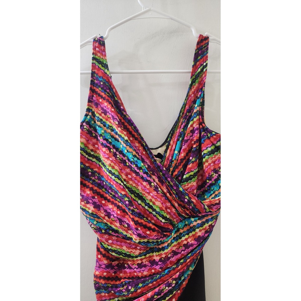 Miraclesuit Womens Multicolor Chevron Wrap One Piece Swimsuit Underwire 10DD - Picture 2 of 6